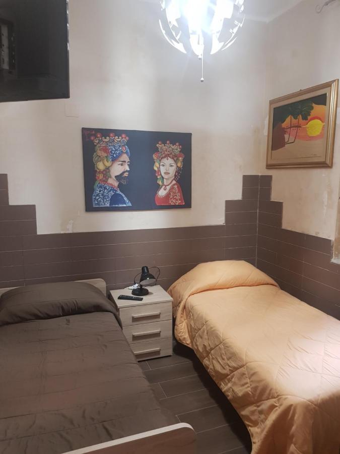 Dimora Santa Lucia 2.0 Apartman Szirakúza Kültér fotó